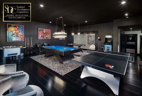 Custom Home Builder Arizona - Game Room Luxury Game Room, Games Room Inspiration, Luxury Staircase, Home Game Room, Home Cinema Room, Game Room Basement, Home Bar Design, House Interior Design Styles, Basement House