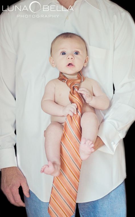 Great photo shot of a dad n a baby. Love the tie...too cute Photo Bb, Bella Photography, Baby Boy Pictures, Baby Boy Photography, Ryan Seacrest, Step Father, Red Tiger, Baby Boy Photos, Foto Baby