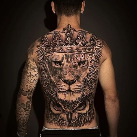 Back Piece Tattoo Ideas, July Tattoo Ideas, Piece Tattoo Ideas, July Tattoo, Crown Tattoo Men, Lion Back Tattoo, Mens Body Tattoos, Wolf Tattoos Men, Egyptian Tattoo Sleeve