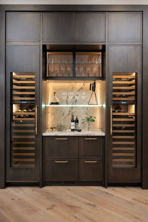 ✨ As a QCCI partner, access premium, customizable cabinetry solutions like this holiday-ready wine bar, featuring the Hudson door in Quarter Sawn White Oak Blackened Mocha. Stand out with QCCI’s craftsmanship! Become a partner: https://www.qcci.com/become-a-partner/?utm_source=pinterest&utm_medium=social&utm_campaign=partner-perks&utm_content=qcci  #QCCIPartners #CustomCabinetry #HolidayReady #LuxuryDesign Kitchen With Wine Cellar, Wine Chiller Cabinet, Large Wine Fridge, Wine Fridge Cabinet, Pik 2, Dining Room Built In, Wine Cellar Basement, Wine Organization, Built In Wine Cooler