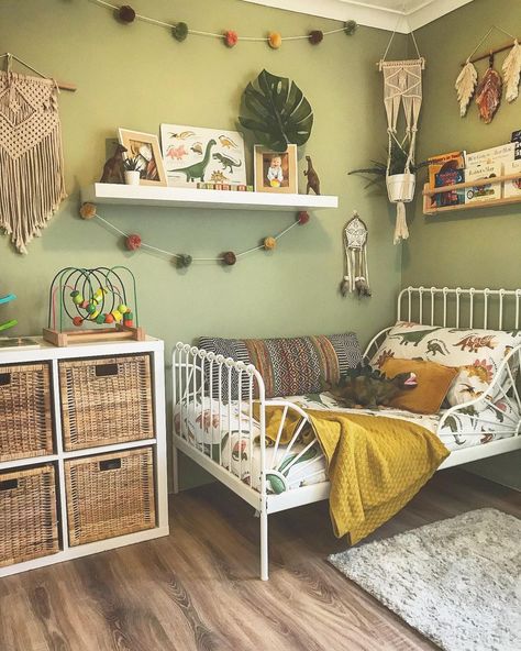 Boy Dinosaur Room, Dinosaur Kids Bedroom, Dinosaur Boys Room Decor, Rory Bedroom, Dinosaur Toddler Room, Dinosaur Bedroom Ideas, Dinosaur Theme Room, Dinosaur Theme Bedroom, Jungle Bedroom Theme