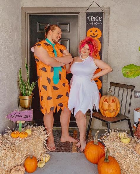 Fred And Wilma Costume Couple, Fred Wilma Pebbles Costume, Flintstones Costume Couple, Wilma And Fred Costume Couple, Wilma And Betty Costumes, Wilma And Fred Costume, Diy Wilma Flintstone Costume, Fred And Wilma Costume, The Flintstones Costumes