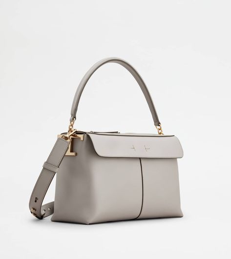 Woman GREY Tod's T Case Boston Bag in Leather Small XBWTSTH0200XPRPZB221 | Tods Build Wardrobe, Hang Bags, Tods Bag, Work Capsule, Favorite Handbags, Dream Bags, Hanging Bag, Boston Bag, Gift Boutique