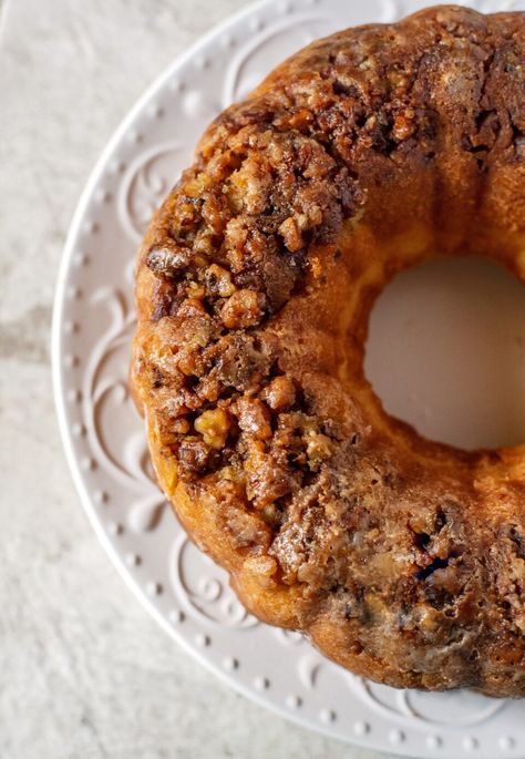 Booze soaked and incredibly moist rum cake topped with sugary walnuts. This cake is not for the faint of heart! Do NOT eat it and drive! Moist Rum Cake, Bacardi Rum Cake Recipe, Best Rum Cake Recipe, Coop Can Cook, Bacardi Rum Cake, Yellow Cake Mix Recipes, Rum Cake Recipe, Baked Pineapple, Pudding Pop