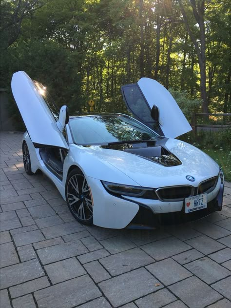 Bmw I8 Aesthetic, Bmw Sports Car, Dream Cars Bmw, Bmw Sport, Bmw I, Cool Car Pictures, Bmw I8, Ppc Advertising, New Bmw