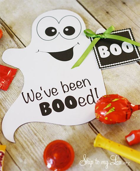 Free "boo" printable from skiptomylou.org #freeprintable #boo #halloween Booing Ideas, Halloween Grams, You've Been Booed Ideas, Boo Gram, Boo Grams, Booed Printable, Boo Bags, Been Booed, Sunshine Committee