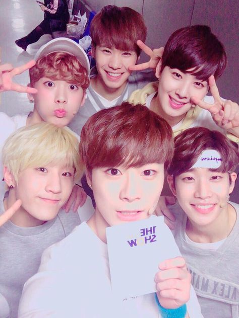 ASTRO : Photo Astro 2016, Kpop 2016, Astro Group, Astro Fandom Name, Astro Wallpaper, Kpop Pics, Astro Kpop, Eun Woo Astro, Comic Pictures