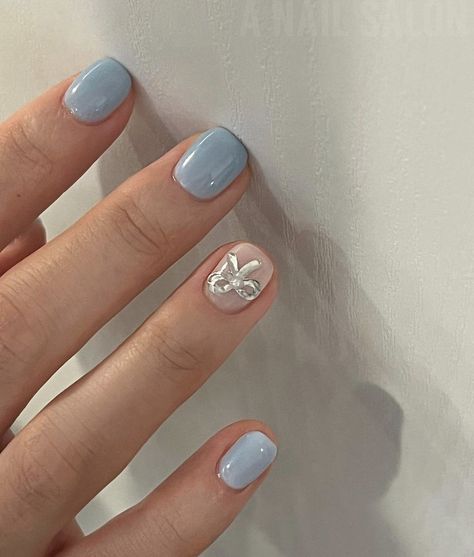 Nails Design Short Simple, Freshman Nails, Quinceanera Inspiration, Nail Design Blue, Blue Nail Inspo, Bow Nail Designs, Bow Nails, Bow Nail, Wow Nails