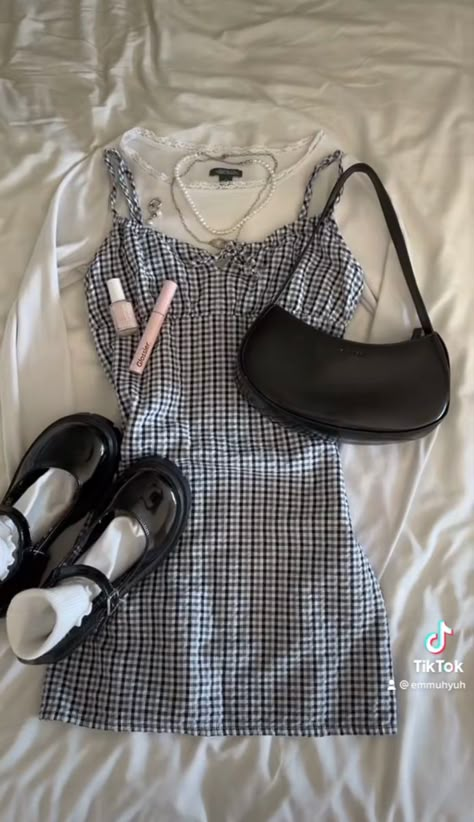 outfit idea old money aesthetic plaid blue dress mini purse frilly socks mary jane shoes fashion inspo Socks For Mary Janes, Dresses With Mary Jane Shoes, Plaid Dress Outfit Aesthetic, Dresses With Mary Janes, Mary Jane Shoes Outfit Ideas, Dress With Mary Jane Shoes, Old Money Aesthetic Shoes, Styling Mary Jane Shoes, Outfit With Mary Jane Shoes