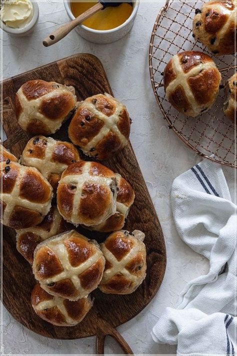 Hot Cross Bun Aesthetic, Hot Cross Buns Aesthetic, Hot Cross Buns Recipe Easy, Cross Buns Recipe, Recipe Inspirations, Sticky Buns Recipes, Hot Cross Buns Recipe, Homemade Buns, Scratch Cooking