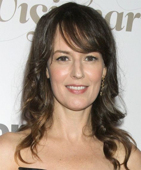 Rosemarie Dewitt, Wavy Hairstyle, Swept Bangs, Dark Brunette, Side Swept Bangs, Side Swept, Casual Hairstyles, Long Wavy Hair, Favorite Actors