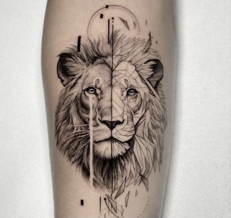 Geometric Lion Tattoo, Tattoo Lion, Geometric Lion, Lion Head Tattoos, Lion Tattoo Design, Beauty Of Flowers, Lion Images, Minimalist Tattoos, Mountain Tattoo