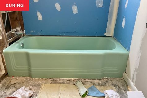 1950s Green Tile Bathroom, Grey Bathtub Ideas, Teal Tub Bathroom, Green Tub Bathroom Ideas, Green Tub Bathroom, Vintage Tub Shower Combo, Green Bathtub Bathroom Ideas, Blue Tub Bathroom, Tiny Bathroom With Tub