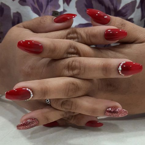 Bridal Nails Designs Red, Bridal Nail Art Red And Gold, Indian Bridal Nails Designs Red, Bridal Red Nail Art, Nails Bridal Wedding, Bridal Wedding Nails Brides, Red Gel Extension Nails, Red Nails Bride, Braid Nails Wedding