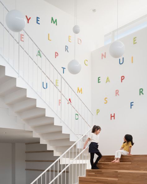 Kindergarten Interior, Classroom Interior, Daycare Design, Kindergarten Design, Children Hospital, Hospital Interior, School Interior, Environmental Graphic Design, Sports Club