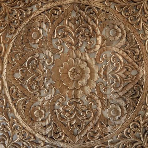 12+ Splendid Bali Wood Art Gallery Check more at https://alexstewartperu.com/12-splendid-bali-wood-art-gallery/ Balinese Door, Bali Wood Carving, Carved Wood Wall Panels, Wood Carving Wall Art, Carved Wall Decor, Wood Mandala, Carved Wooden Panels, Bali Garden, Carved Wall Art