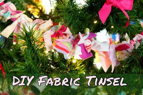 Easy to make christmas decorations how to make fabric tinsel tutorial Tinsel Tutorial, Diy Fabric Purses, Make Your Own Fabric, Make Christmas Decorations, Old Baby Clothes, Xmas Decorations Diy, Christmas Tinsel, Tinsel Garland, Patterns Fabric