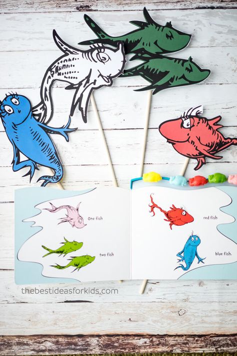 One Fish Two Fish Puppet Printables One Fish Two Fish Activities, March Is Reading Month, Dr Seuss Preschool Activities, 1 Fish 2 Fish, Dr Seuss Coloring Pages, Preschool Numbers, March Reading, Fish Printables, Dr. Seuss Book