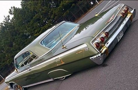 62 Impala, 1962 Chevy Impala, Impala Lowrider, Bronco Truck, 64 Impala, Low Riding, Dropped Trucks, Vintage Sports Cars, Low Riders