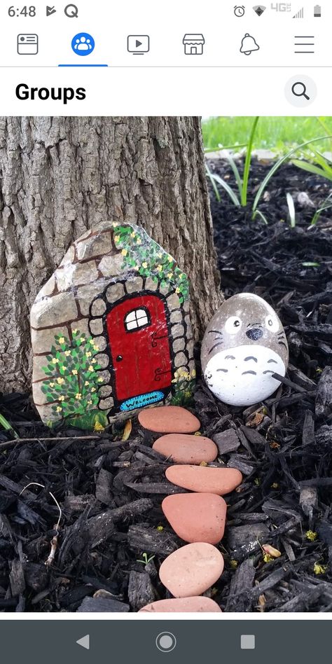 Fairy Rock Painting, Easy Painting Ideas For Kids, Pebble Pathway, Ideas Para Decorar Jardines, Rock Garden Ideas, Rock Houses, Pebble Garden, Garden Rock Art, Rock Painting Ideas