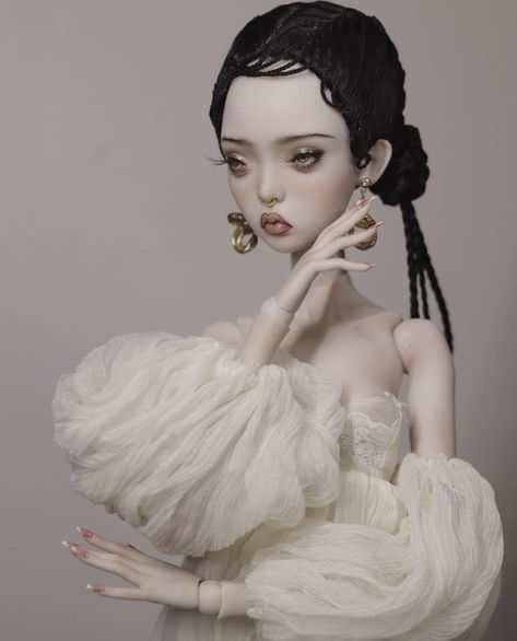 Bjd Photography, Reference People, Visual Reference, Doll Painting, Doll Repaint, Pretty Dolls, Ball Jointed Dolls, Bjd Dolls, Fashion Dolls