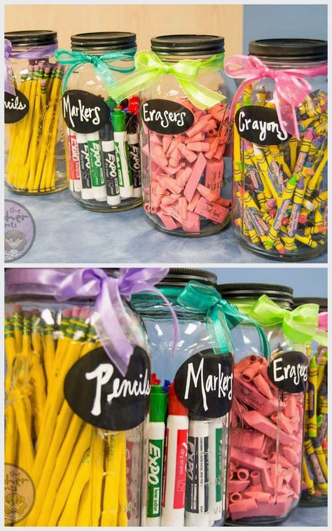 Organizing classroom supplies in a beautiful, easy-to-see way | What the Teachers Wants Class Storage Room Organization, Student Store Ideas, Classroom Supply Storage, Organizing Classroom, Teacher Classroom Supplies, Organized Teacher, Classroom Items, Organizing Items, Supply Organization