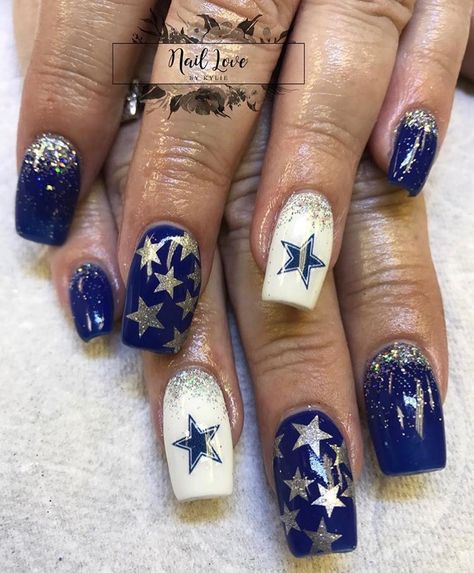 Dallas Cowboys Manicure, Dallas Cowboys Nail Art, Dallas Nails, Dallas Cowboy Nails, Dallas Cowboys Nail Designs, Dc Nails, Mod Nails, Cowboys Nails, Fingernail Colors