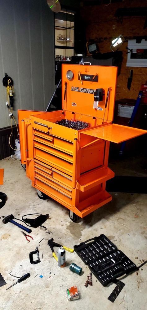 Us General Tool Cart Mods, Harbor Freight Tool Box Ideas, Mechanics Shop Organization, Mechanics Tool Cart, Milwaukee Tool Box, Toolbox Ideas, Tool Carts, Mechanic Tool Box, Garage Workbench Plans