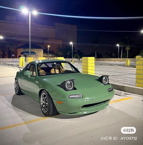 Green Miata, Miata Car, Vw New Beetle, Mazda Cars, Subaru Cars, Mazda Mx5 Miata, Miata Mx5, Car Projects, Mazda Miata