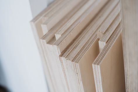 6 secrets to finishing plywood edges | Cottage Life Kitchen Cabinets Materials, Wall Partitions, Buy Kitchen Cabinets, Types Of Plywood, Wood Edging, Furniture Construction, Finished Plywood, Plywood Edge, Veneer Plywood