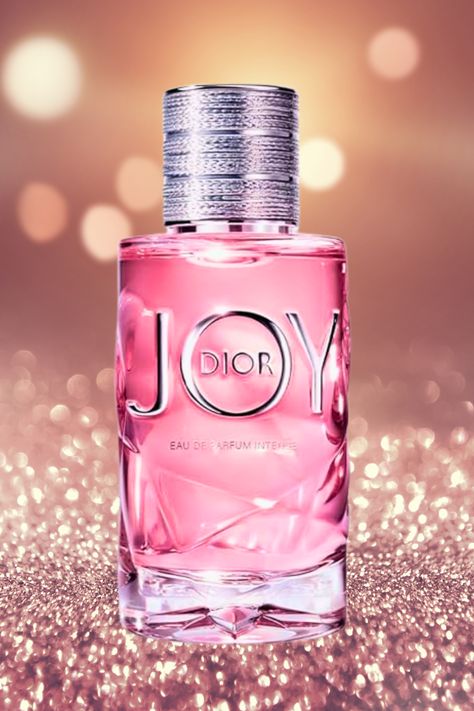 Joy by Dior Intense by Dior is a Amber Floral fragrance for women. Joy by Dior Intense was launched in 2019. The nose behind this fragrance is François Demachy. Top notes are Neroli and Bergamot; middle notes are Grasse Rose and Jasmine; base notes are Vanilla, Musk, Tonka Bean and Sandalwood. Luxury Perfume Packaging, Perfume Package, Scent Blends, Natural Luxury, Fragrances Perfume Woman, Feminine Elegance, Perfume Packaging, Luxury Perfume, Perfume Brands