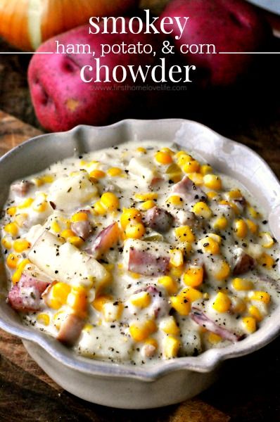 ham potato and corn chowder recipe Chunky Potatoes, Potato And Corn Chowder, Jalapeño Bacon, Ham Chowder, Potato Corn Chowder, Ham Potato, Corn Chowder Recipe, Bacon Potato, Ham Recipe