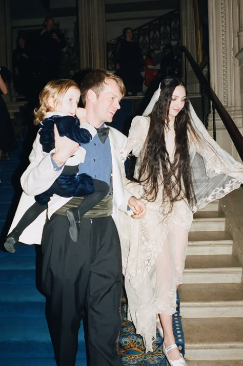 Tish Weinstock Wore 3 Extraordinary Vintage Gowns For Her “High Drama” Halloween Wedding At Belvoir Castle | British Vogue Tish Weinstock, Ivy Getty, Belvoir Castle, Lila Moss, Dramatic Hair, Wedding Brand, Vogue Wedding, Extraordinary Women, When I Get Married