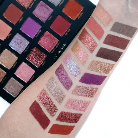 Swatches of the new @hudabeauty Desert Dusk Palette ($65 at Sephora, LINK ➡️ PROFILE 👆).😍😍😍 These shades are just gorgeous! Desert Dusk Palette, Huda Beauty Palette, Huda Beauty Desert Dusk, Makeup Swatches, Makeup Palette, Huda Beauty, Sale Price, Your Eyes, Sephora