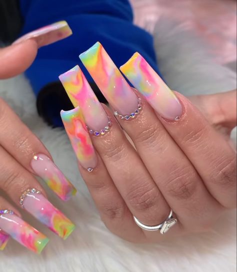 Bold Square Nails, Trending Long Acrylic Nails, Marble Nails Multicolor, Pastel Color Nail Ideas, Colorful Long Nail Designs, Bright Long Summer Acrylic Nails, Medium Nail Ideas Summer, White Nails Neon Design, Spring Nails 2024 Acrylic