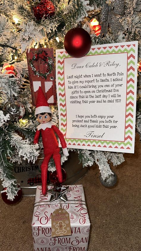 Elf On The Shelf Funny, Toddler Board Games, Elf On A Shelf Ideas, Funny Elf On The Shelf, Elf Ideas Easy, Miniature Snowman, Elf On A Shelf, Elf Magic, Elf Activities