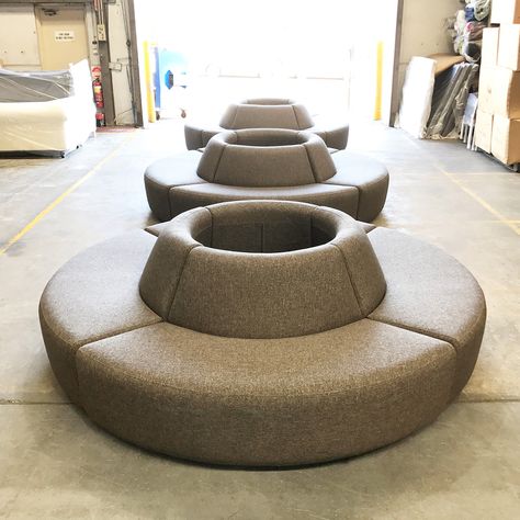 Round Sofa Design, Circular Seating, Column Decor, Aura Light, Circle Sofa, Brown Fabric Sofa, Silver Sofa, Banquet Seating, Circular Lighting