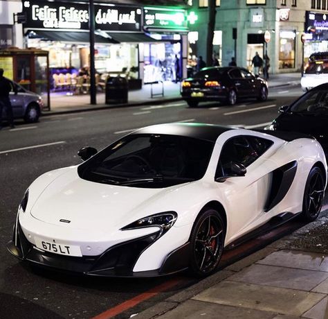 Mclaren 765 Lt, White Mclaren, Guess The Gender, Prom Car, Mclaren 765lt, Mclaren 675lt, Mclaren 570s, Mclaren Cars, Motorcycle Aesthetic