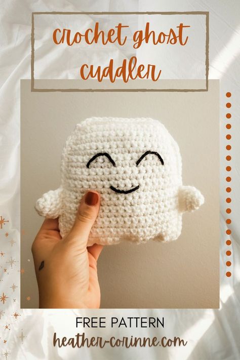 Crochet Pattern Halloween, Scrap Crochet, Crochet Ghost, Halloween Themed Gifts, Ghost Ghost, Lovey Pattern, Crochet Lovey, Halloween Crochet Patterns, Crochet Fall