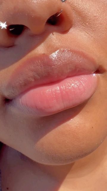 Lip Infection, Pink Lip Aesthetic, Flavored Lip Scrub, Pretty Teeth, Glossy Lips Makeup, Lip Salve, Instagram Cake, Healthy Lips, Sweet Lips