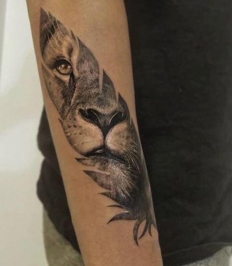 Feather Lion Tattoo, Lion Feather Tattoo, Arrow Ideas, Mandala Tattoos For Women, Fierce Tattoo, Cute Tattoo Ideas, Africa Tattoos, Rib Tattoos For Women, Tattoo Cream