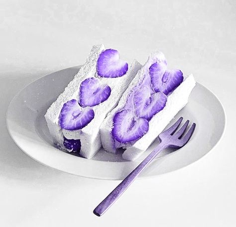 Black Dessert, Light Purple Wallpaper, Purple Aesthetic Background, Purple Food, Purple Vibe, Lavender Lemonade, Lavender Aesthetic, Purple Themes, All Things Purple