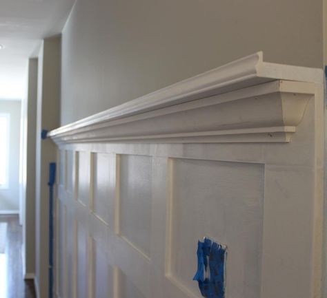 Board Batten Wall, Batten Diy, Crown Molding Shelf, Vstupná Hala, Batten Wall, Board Batten, Basement Remodel Diy, Wall Paneling Diy, Eclectic Farmhouse