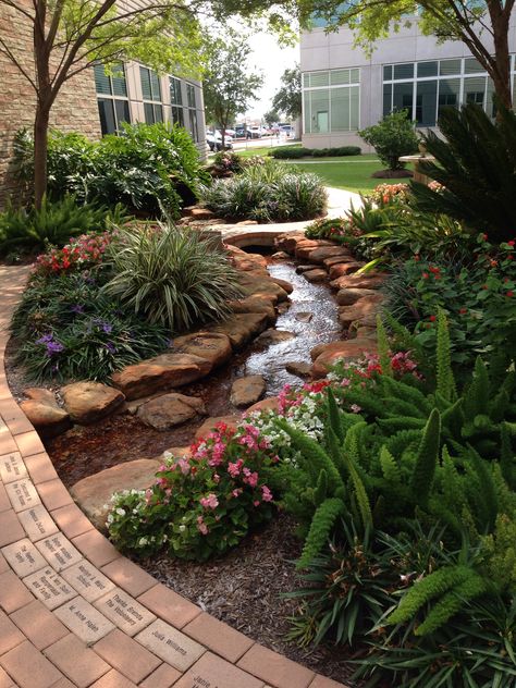 Garden Pond Design, Pond Landscaping, Backyard Water Feature, Waterfalls Backyard, Barbie Kitchen, Cabinets Diy, Water Features In The Garden, Ponds Backyard, Garden Yard Ideas