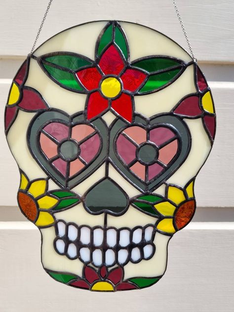 Appliqué Patterns, Window Pattern, Stained Glass Pattern, Skull Pattern, Glass Pattern, Glass Ideas, Stained Glass Window, Applique Patterns, Stained Glass Patterns