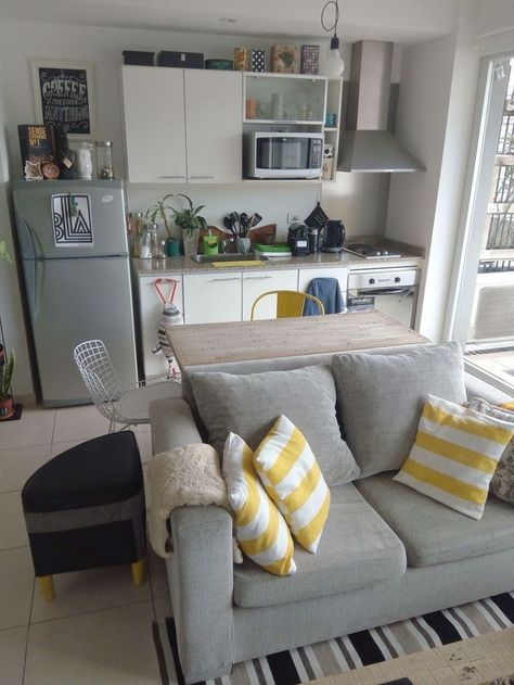 Studio Apartment Living, Small Apartment Interior, First Apartment Decorating, Deco Studio, Decor Studio, Small Apartment Living Room, Small Apartment Decorating, Small Room Design, Small Apartment Living