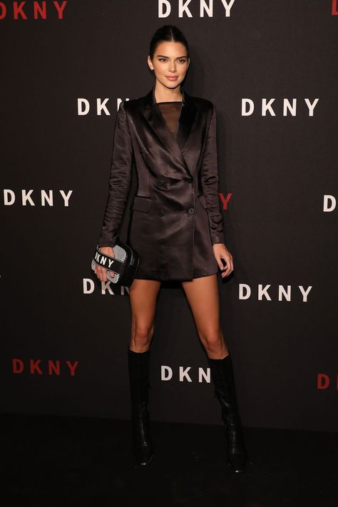 Kendall Jenner Black Outfit, Style Kendall Jenner, Let Them Be, Kendall And Kylie Jenner, Jenner Style, Fashion 101, Kendall And Kylie, Kendall Jenner Style, Kardashian Jenner