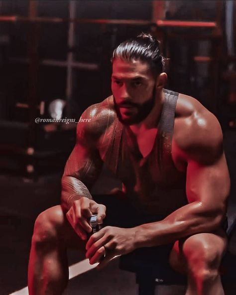 Roman Reigns Workout, Roman Reigns Logo, Roman Reign, Roman Reigns Shirtless, Joe Anoaʻi, Roman Warriors, The Usos, Roman Reigns Family, Wwe Roman Reigns