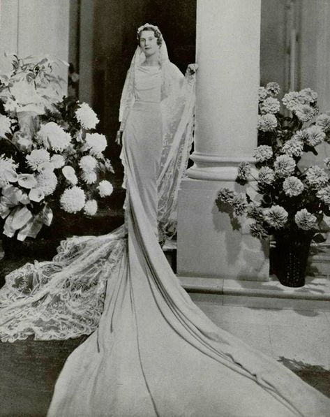 1920 Wedding Dress, Glamorous Wedding Dresses, Vintage Wedding Dress 1920s, Antique Wedding Gown, 1920 Wedding, 1930s Wedding Dress, Antique Wedding Dresses, 1920s Wedding Dress, 1930s Wedding