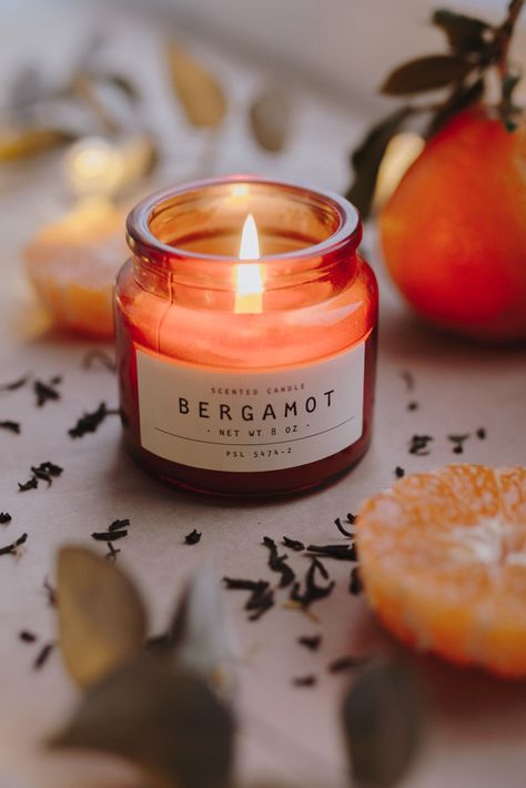 Candle Picture Ideas, Aesthetic Candle Pictures, Candle Product Photography Ideas, Candle Photoshoot Ideas, Candle Photography Inspiration, Candle Product Photography, Candle Pictures, Draw A Candle, Bergamot Candle